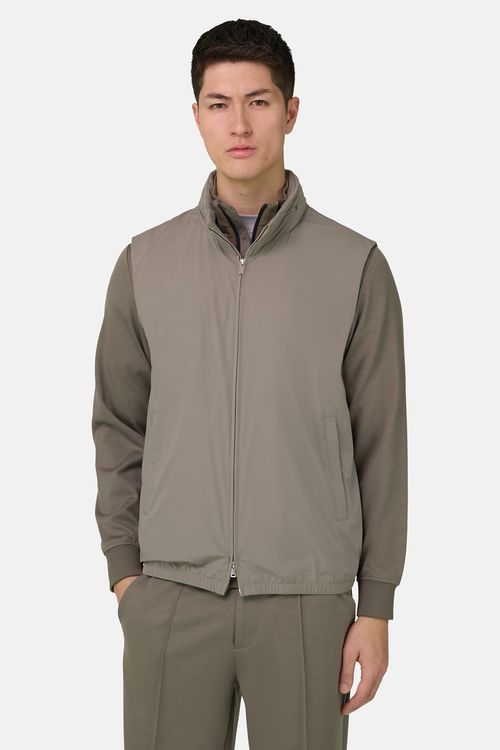 Chaleco en tejido técnico